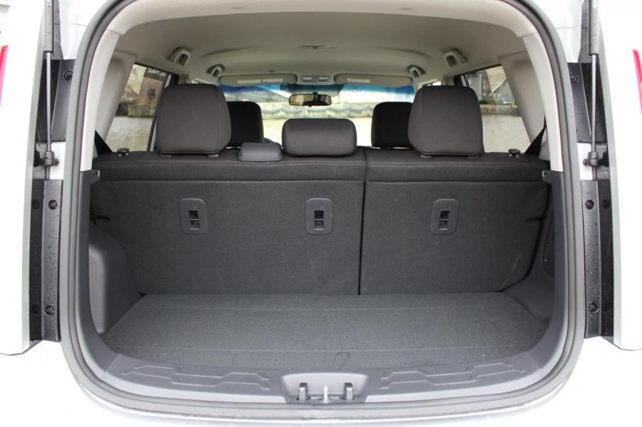 Kia Soul Base 1.6L Eco 2012 года  (фото 9 из 50)